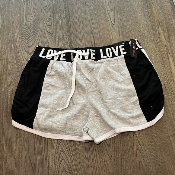 NWT Love Streak Womens Cotton Track Gym Shorts Size 3X - Picture 1 of 5